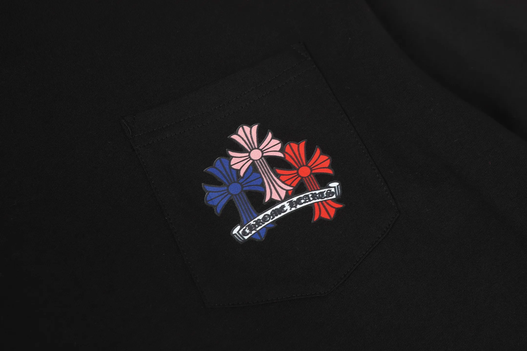 P160 -Chrome Hearts/Chrome Hearts Colorful Cross ✝️Sanskrit letters explosive long-sleeved T-shirt -High weight, high density and high quality. The wool is soft, delicate and skin-friendly. It feels soft and silky. It has excellent warmth and skin-friendly properties.